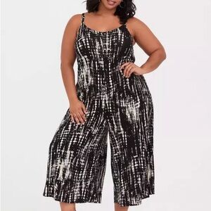 Torrid Super Soft Culotte Jumpsuit Black Site Tie Dye Size 4